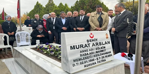 TUSAŞ Şehitleri Saldırının Yıl Dönümünde Kabirleri Başında Anıldı